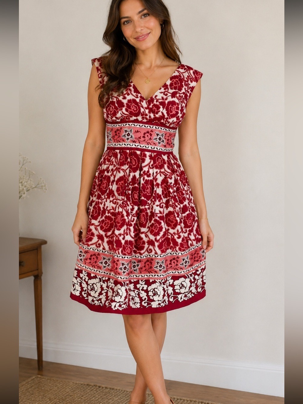 Red /Pink and White floral Sleeveless V-Neck Midi Sundress sz 2P. Chadwick’s